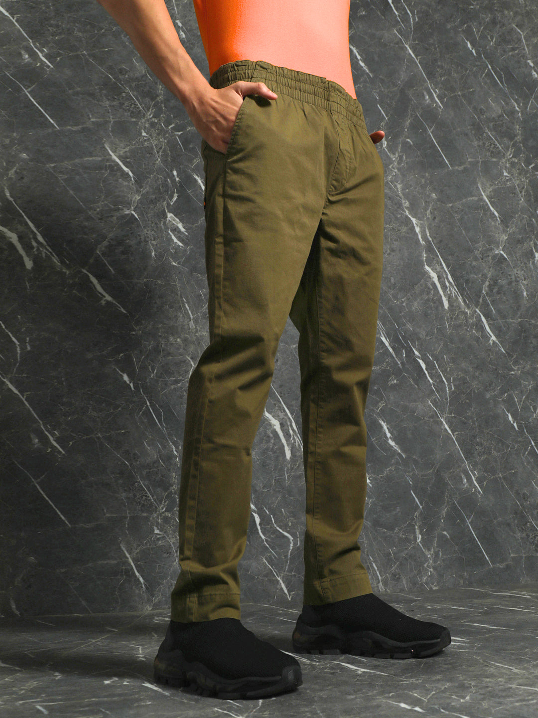 Roadster Regular Fit Men Green Trousers - Buy Roadster Regular Fit Men  Green Trousers Online at Best Prices in India | Flipkart.com